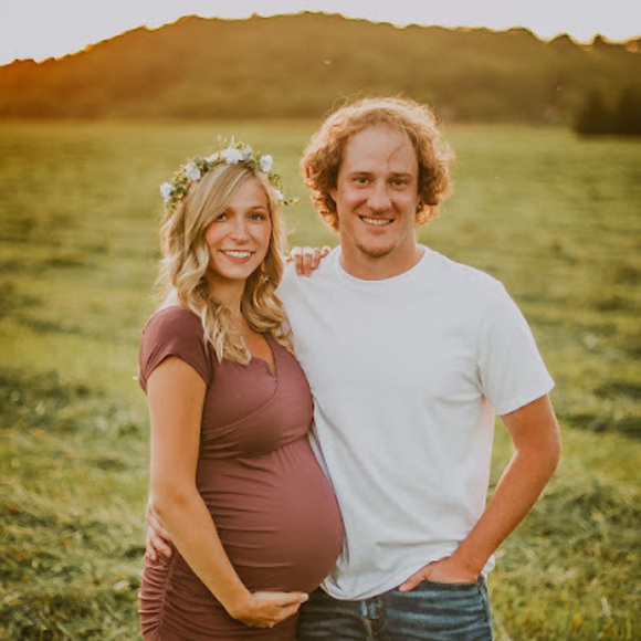 Meet your Posher, Kimberly - Picture 1 of 1